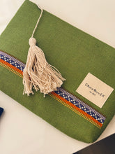 Load image into Gallery viewer, burlap clutch bag