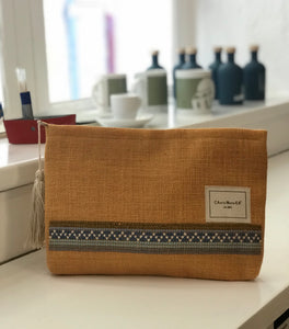 burlap clutch bag