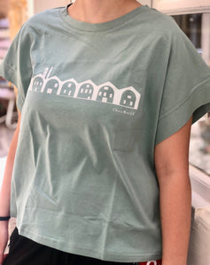 neoria women’s OS t-shirts