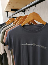 Load image into Gallery viewer, skyline kid&#39;s t-shirt