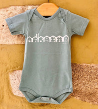 Load image into Gallery viewer, 6 - 12 months baby clothes